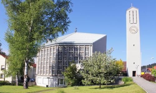 Versöhnungskirche-Gesamtansicht Versöhnungskirche-Gesamtansicht