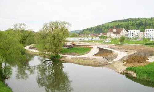 Blick auf den Donauuferpark während der Umsetzung im Mai 2013