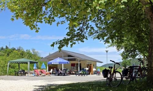 Nina's Essart bei der Donauversinkung Nina's Essart bei der Donauversinkung