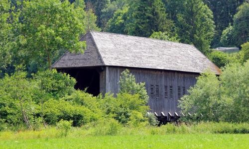 Gedeckte Holzbrücke in Zimmern Gedeckte Holzbrücke in Zimmern vor dem Brand