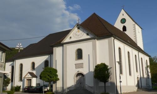 Katholische Kirche St. Peter und Paul Katholische Kirche St. Peter und Paul